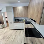 South Cu Statie Ihunt Ev * Τιμισοάρα