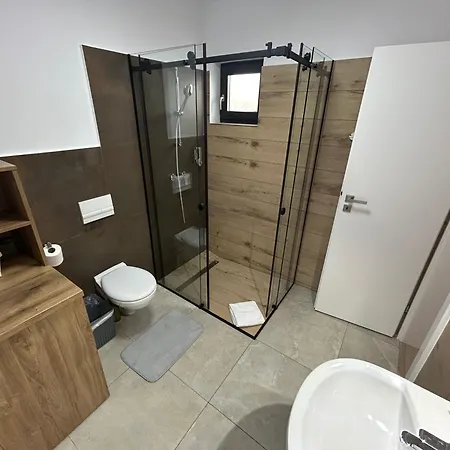 South Cu Statie Ihunt Ev Apartment