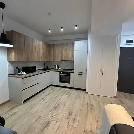 South Apartment *