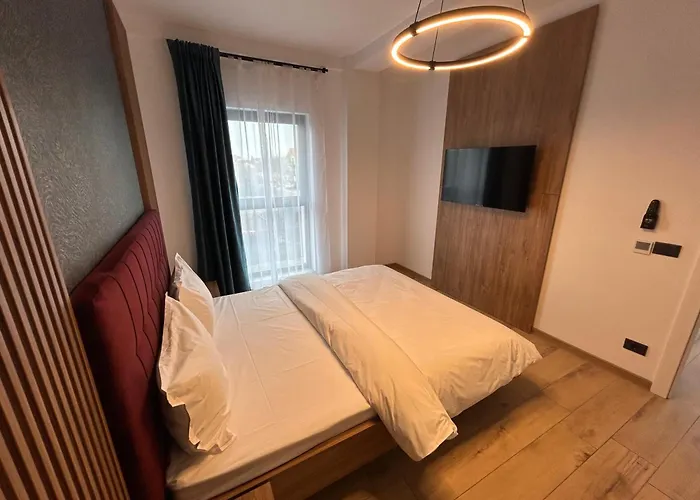 South Cu Statie Ihunt Ev * Timişoara