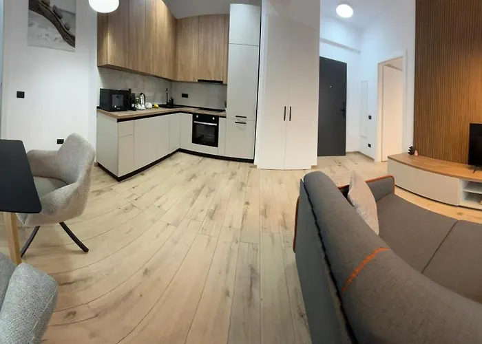 South Cu Statie Ihunt Ev * Timişoara