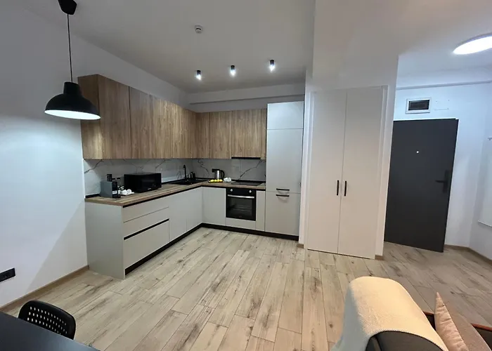 South Cu Statie Ihunt Ev Apartment *