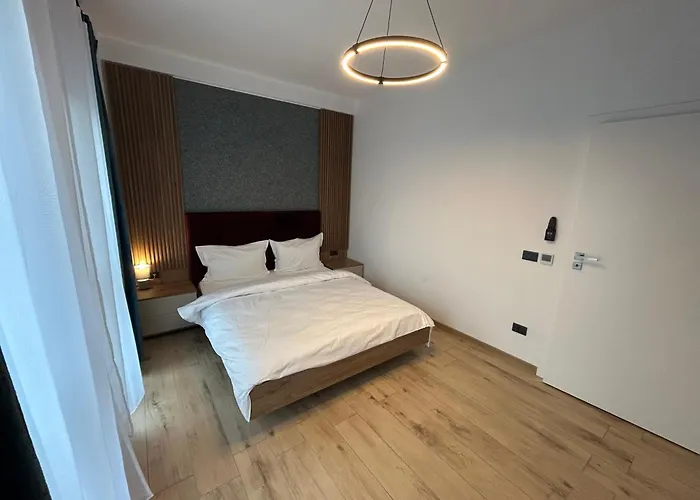 South Cu Statie Ihunt Ev Timişoara